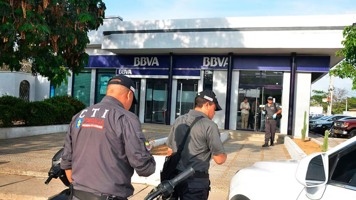 El banco queda ubicado en pleno centro de la ciudad.