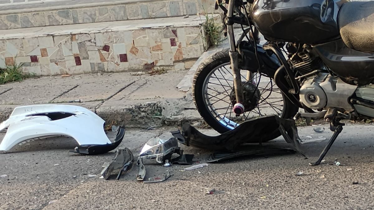 Imagen difundida de la motocicleta donde iba el hoy fallecido