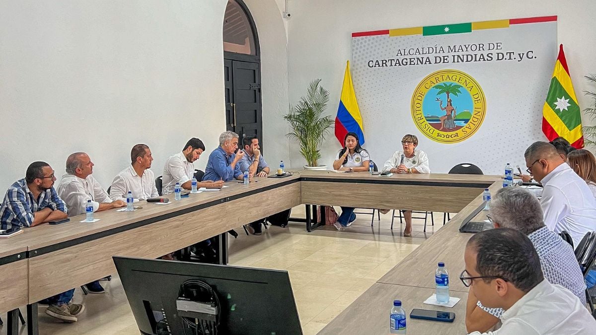 Reunión para hablar de relleno sanitario Cartagena