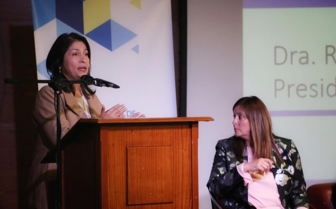 Delegada del Gobierno con el ELN