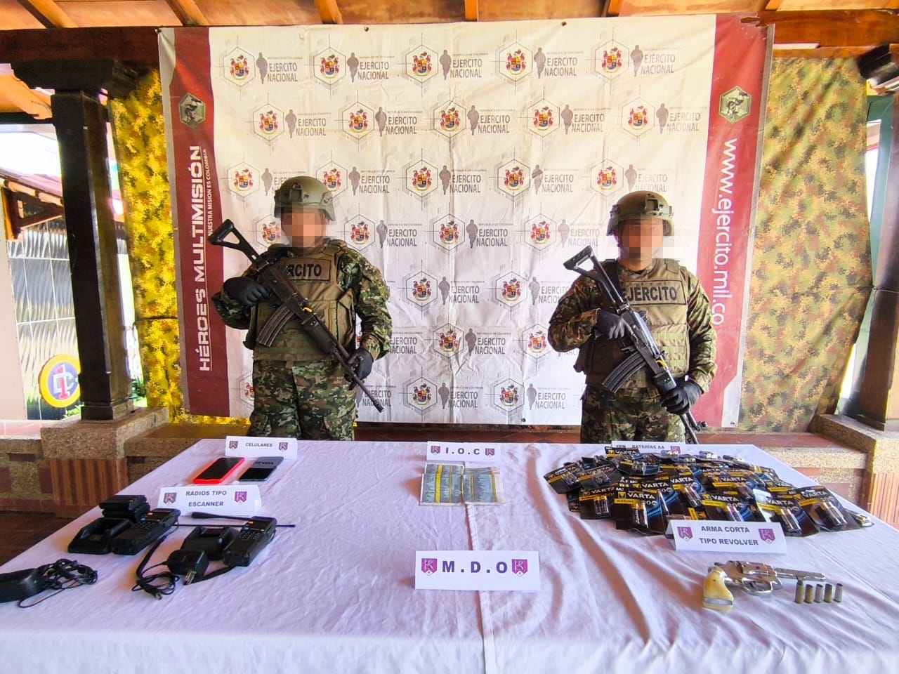 Un muerto y un sometido a la justicia tras combates entre el Ejército Nacional y el Clan del Golfo en Bolívar