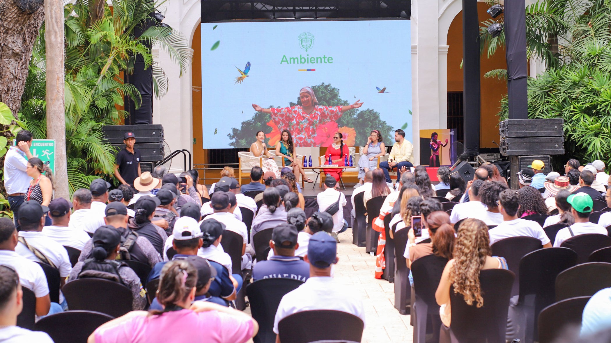 MinAmbiente establece compromisos con comunidades del Canal del Dique