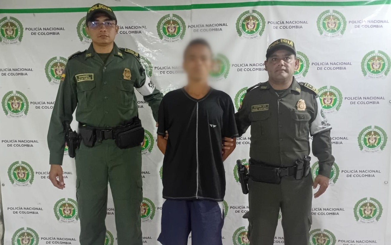 Capturan en El Retén a joven señalado de ingresar a una vivienda para abusar de menores tras amenazarlas con machete