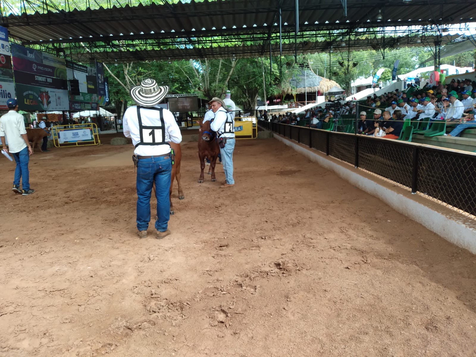 La feria inició ayer