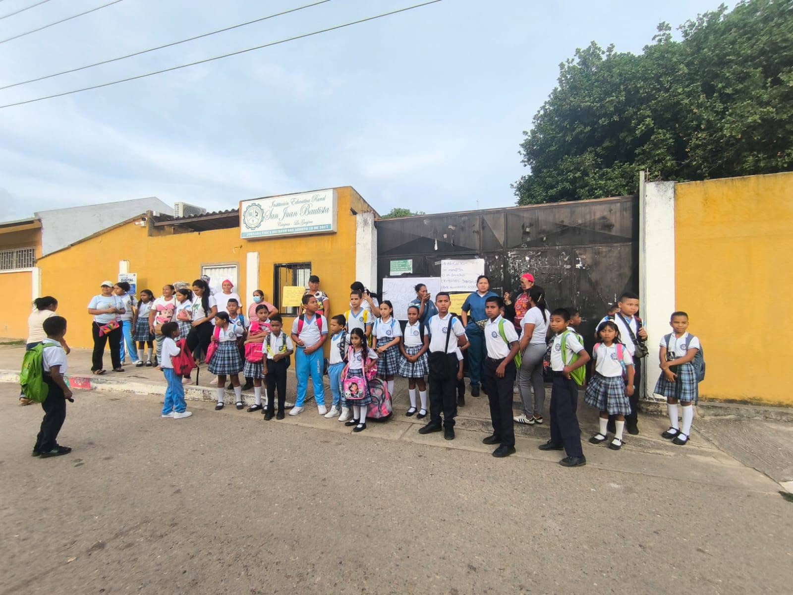 Autoridades estudian plan de contingencia.