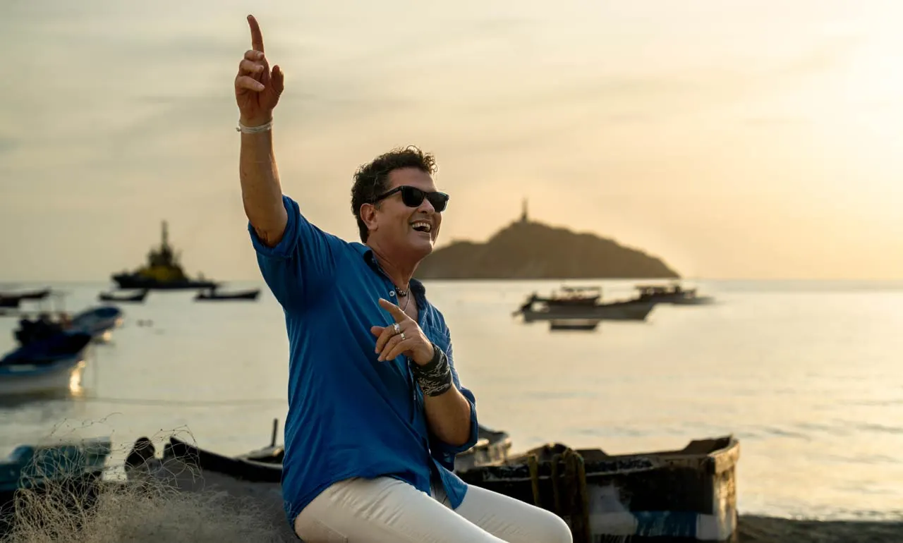 Carlos Vives - Homenaje a Santa Marta