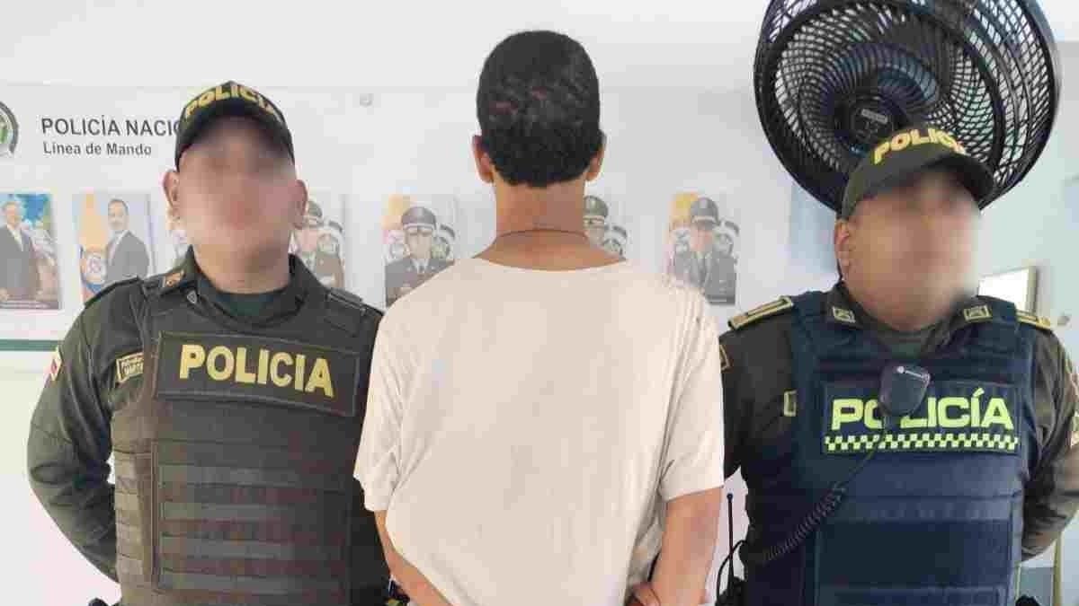 Fotografía de uno de los detenidos