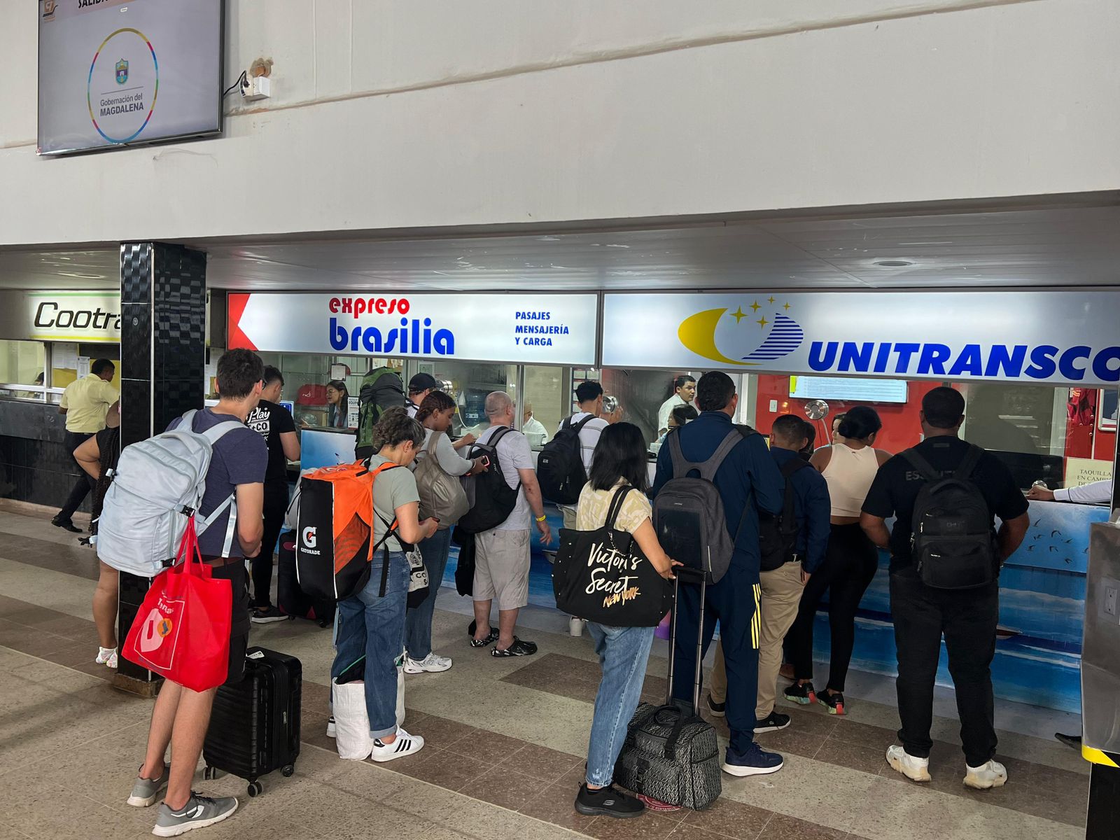 Récord de movilidad en Santa Marta: más de 35 mil pasajeros transitaron por la Terminal de Transportes durante el puente festivo