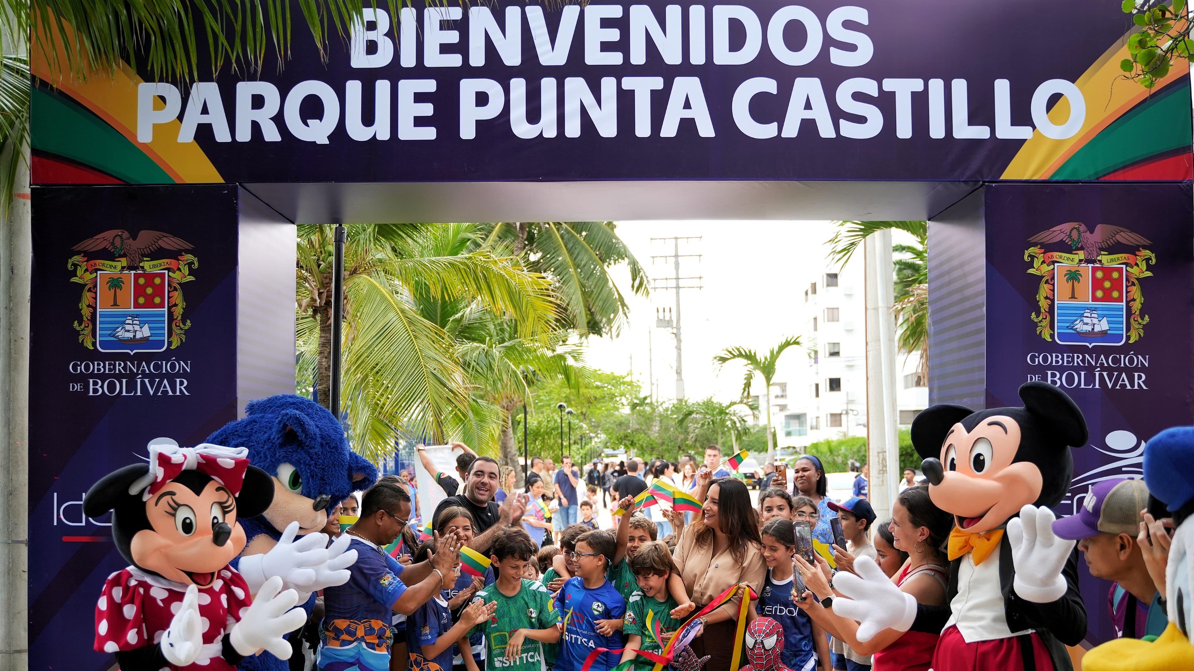 Entregan remodelado Parque Punta Castillo en Cartagena Jul 11