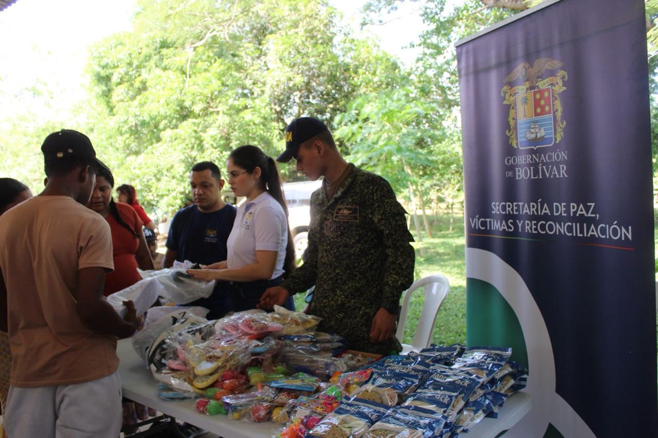 jornada integral de reparación y fortalecimiento comunitario a zona rural de Bolívar