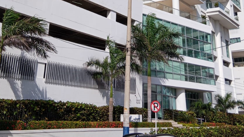 Aguas de Cartagena detectó conexión de agua ilegal en un exclusivo edificio de Marbella