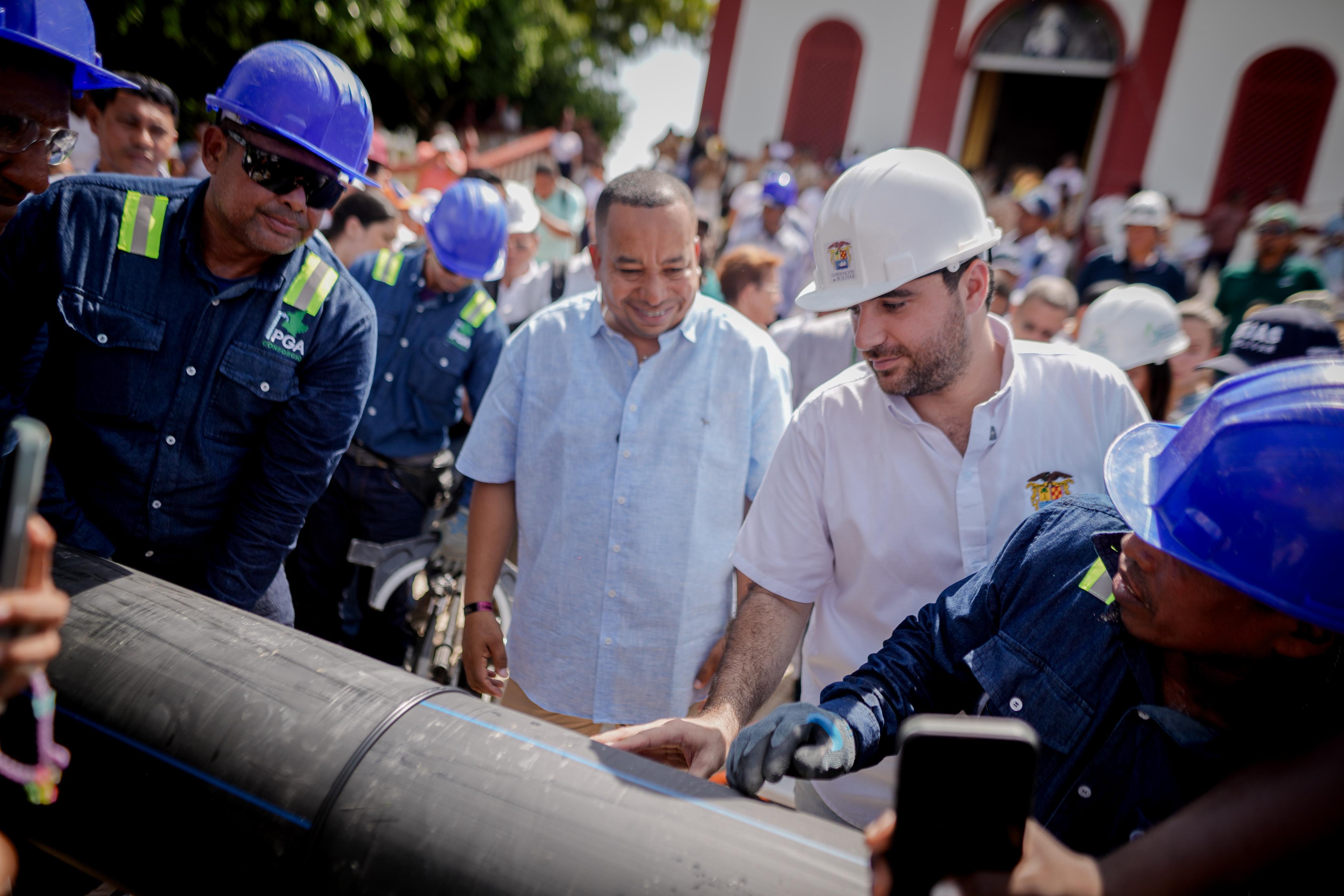 Acueducto en Santa Rosa y Villanueva