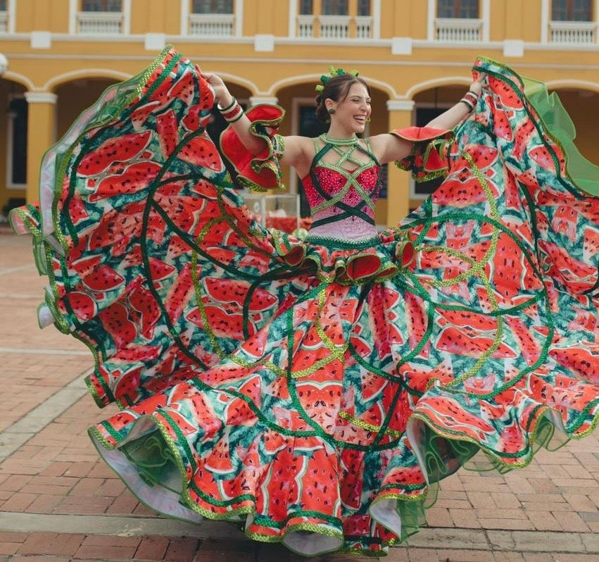 Michelle Char vestido de patilla