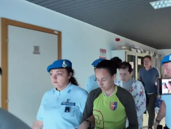 Marylin Castro Monsalvo y su suegra, Lorena Vernier.