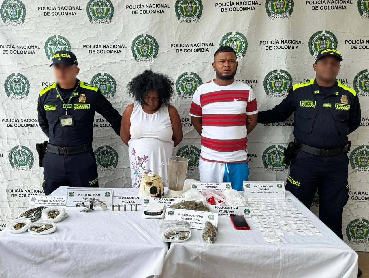 Cayeron alias "El Chino" y "La Vieja"