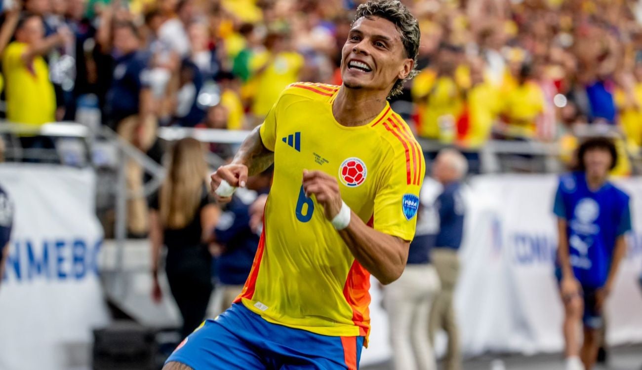 La Tricolor vivió una noche de fiesta con su hinchada antes del duelo contra Bolivia