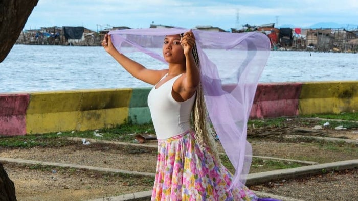 Exposición fotográfica ‘Mujeres Que Construyen Vida Y Territorio’