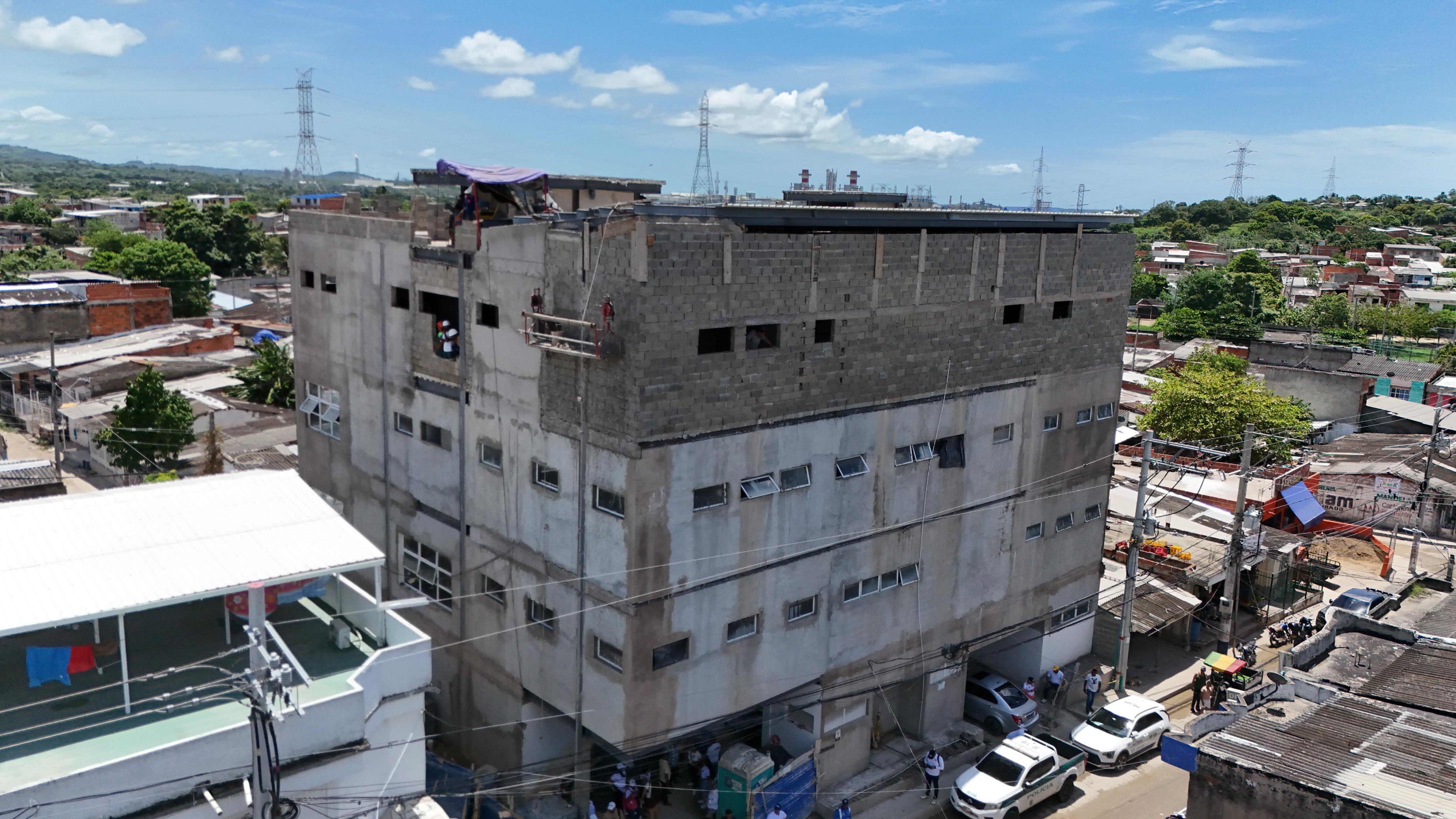 Hospital de Nelson Mandela 67 % de avance | sep 2025