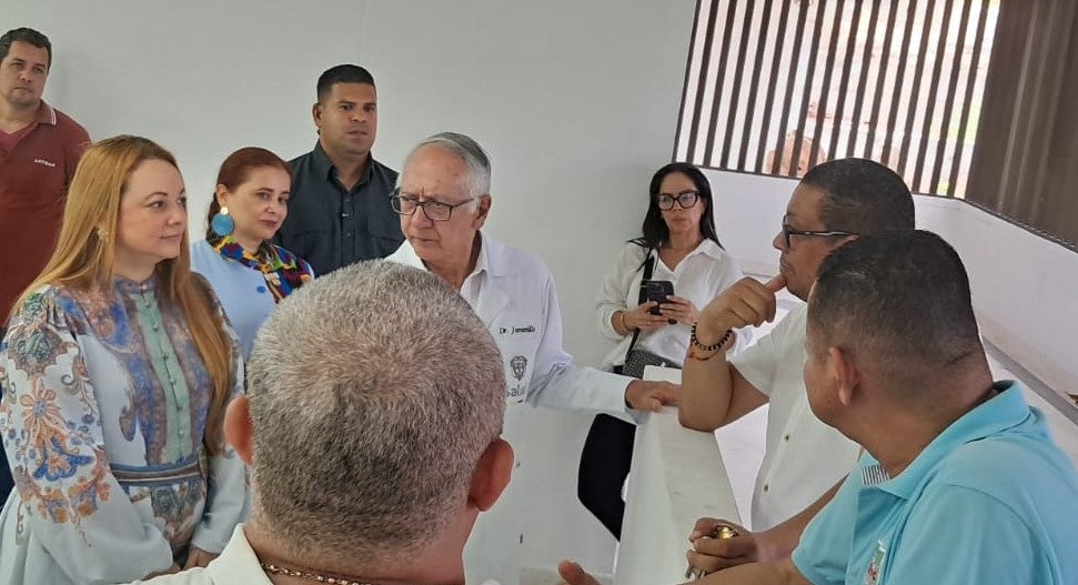 Guillermo Jaramillo, ministro de Salud, de visita en el Atlántico.