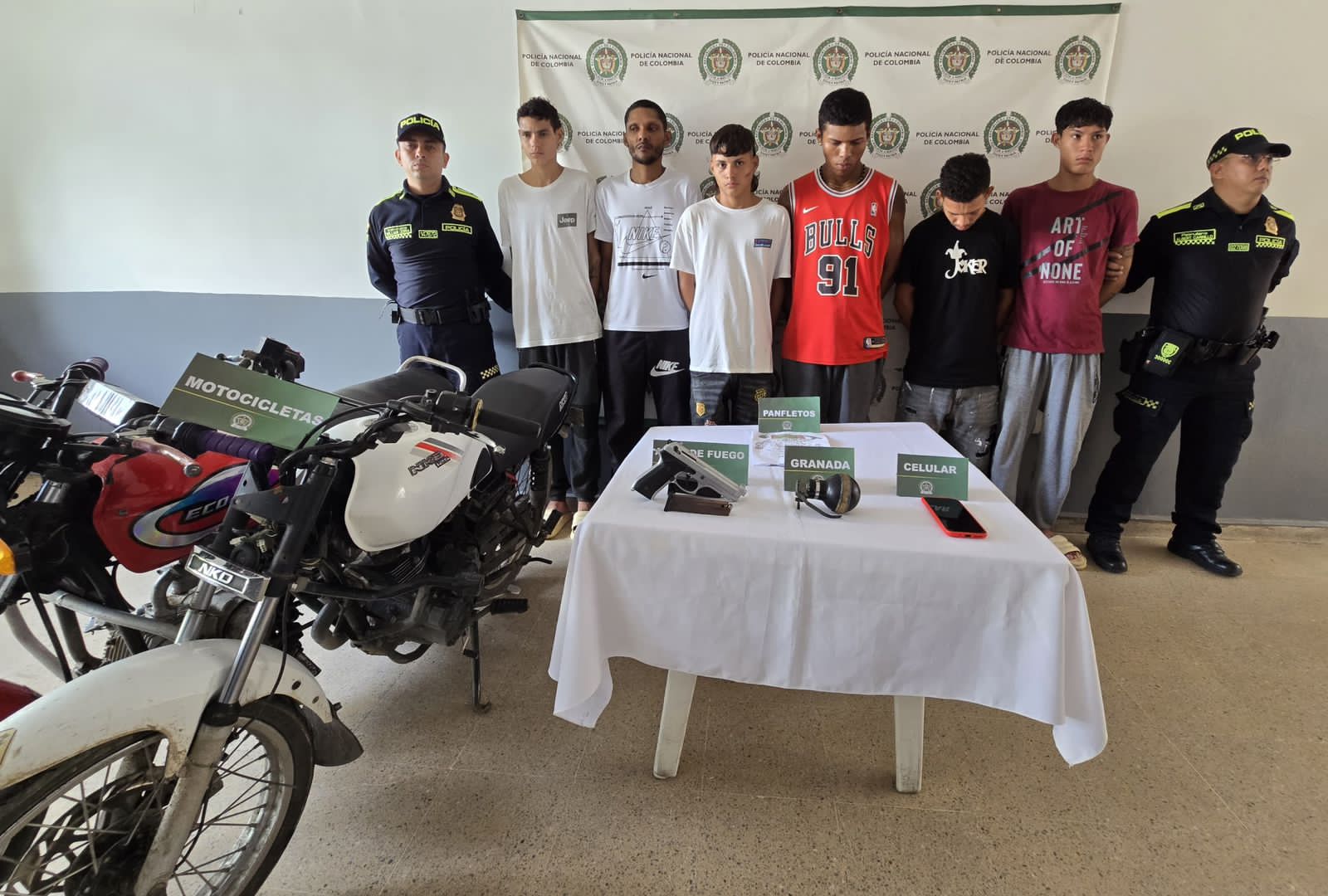 Los capturados fueron dejados a disposición de la Fiscalía General de Nación