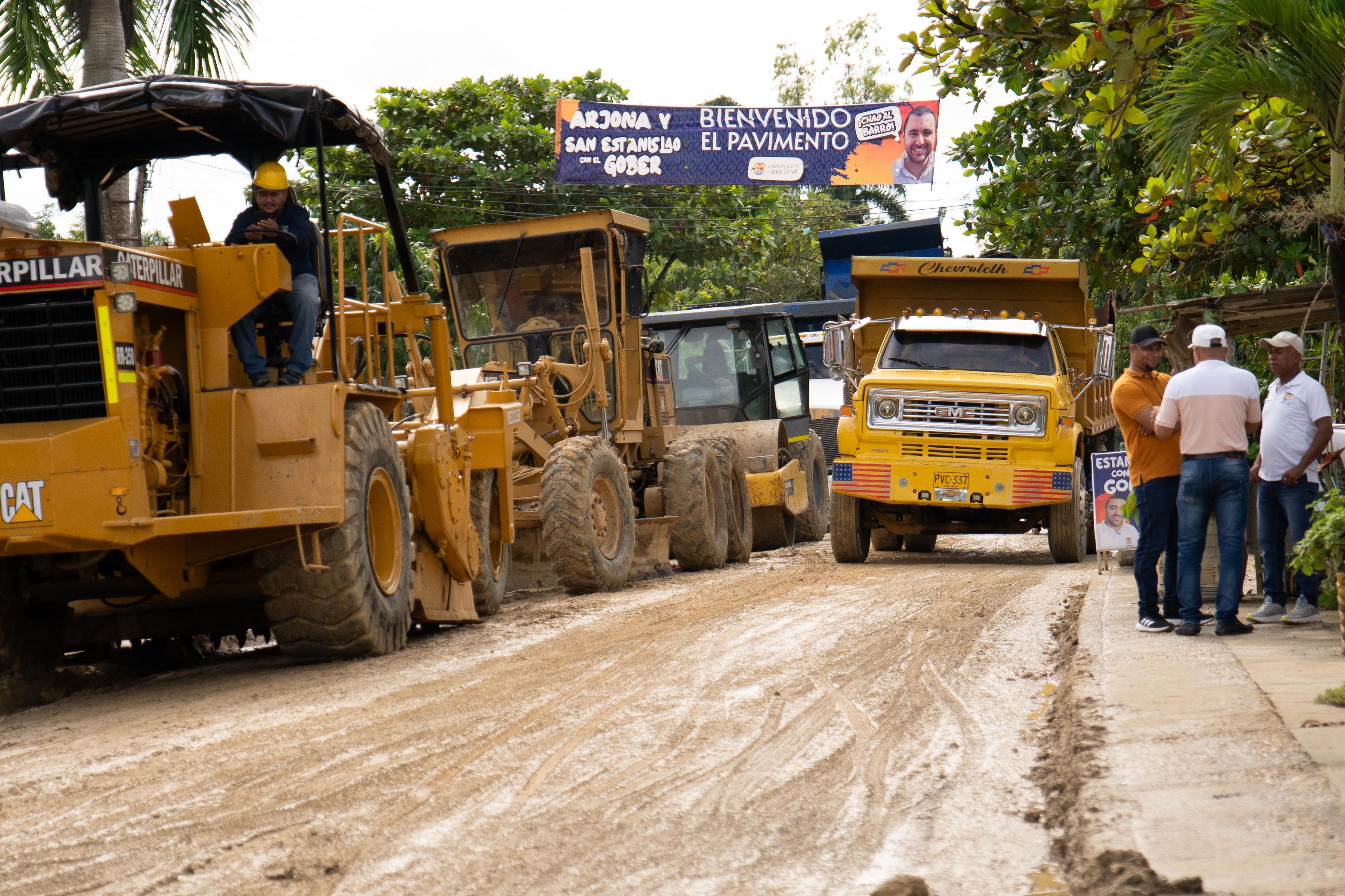 Reconstrucción de la vía Arjona-Las Piedras