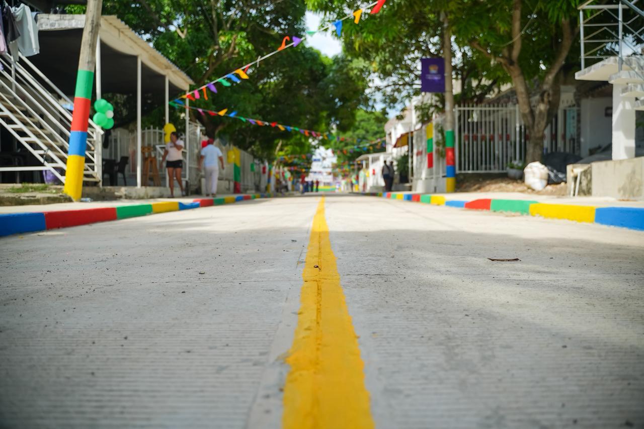 pavimentación de calle La Concordia en Turbaco, Bolívar