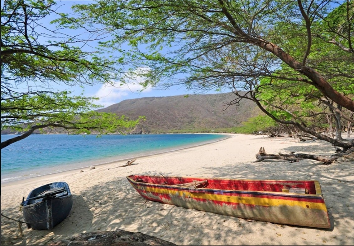 Playa de Bahía concha en Santa Marta