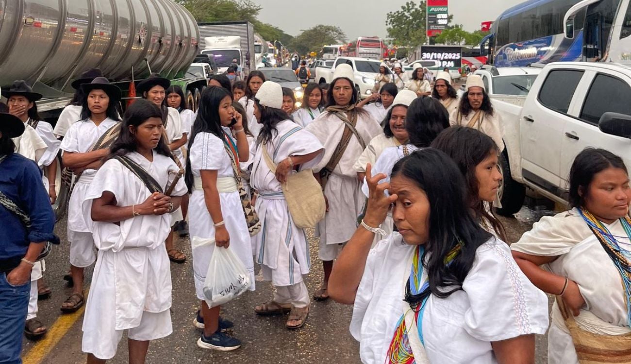 Más de 700 arhuacos bloquearon la vía entre Valledupar y Bosconia