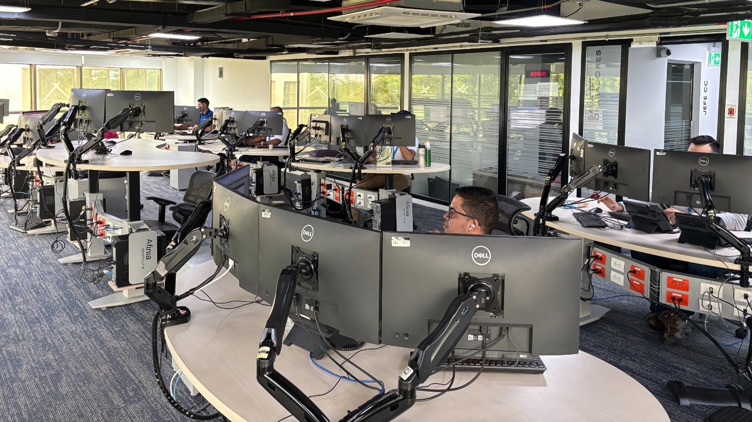 Suministro eléctrico en el Caribe se mantiene estable en medio del mantenimiento en la Planta de Regasificación de Cartagena