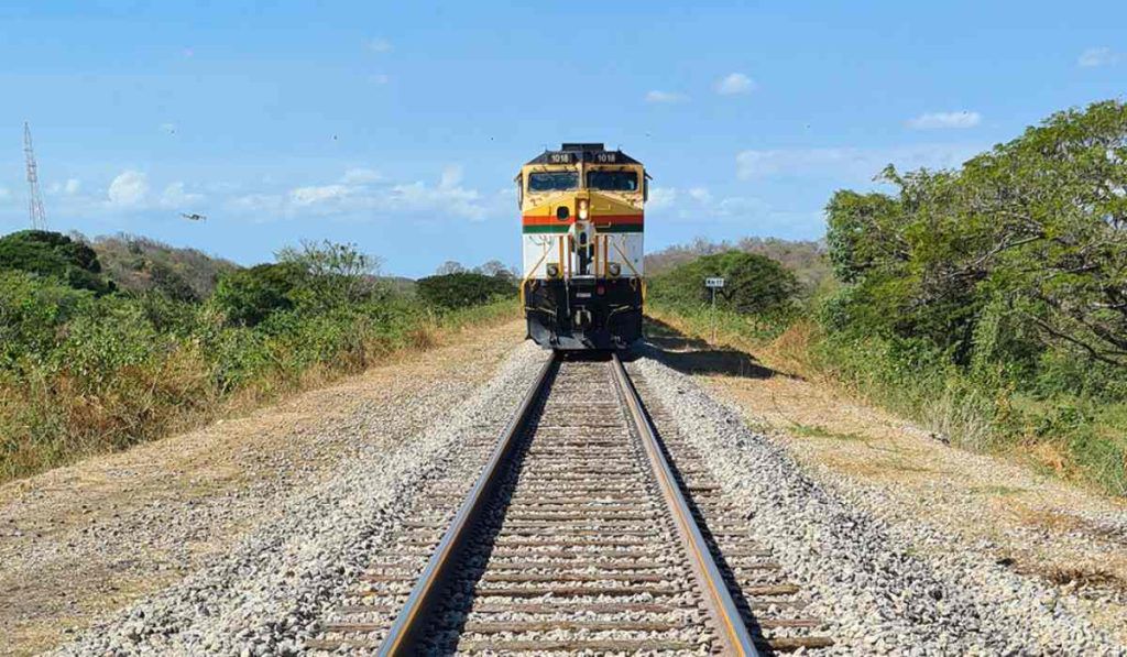 Bloqueos afectan la operación minera en La Guajira.