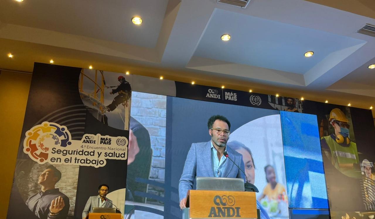 ANDI y Gobierno ponen sobre la mesa los puntos ciegos de la reforma laboral en seguridad y salud en el trabajo en Colombia