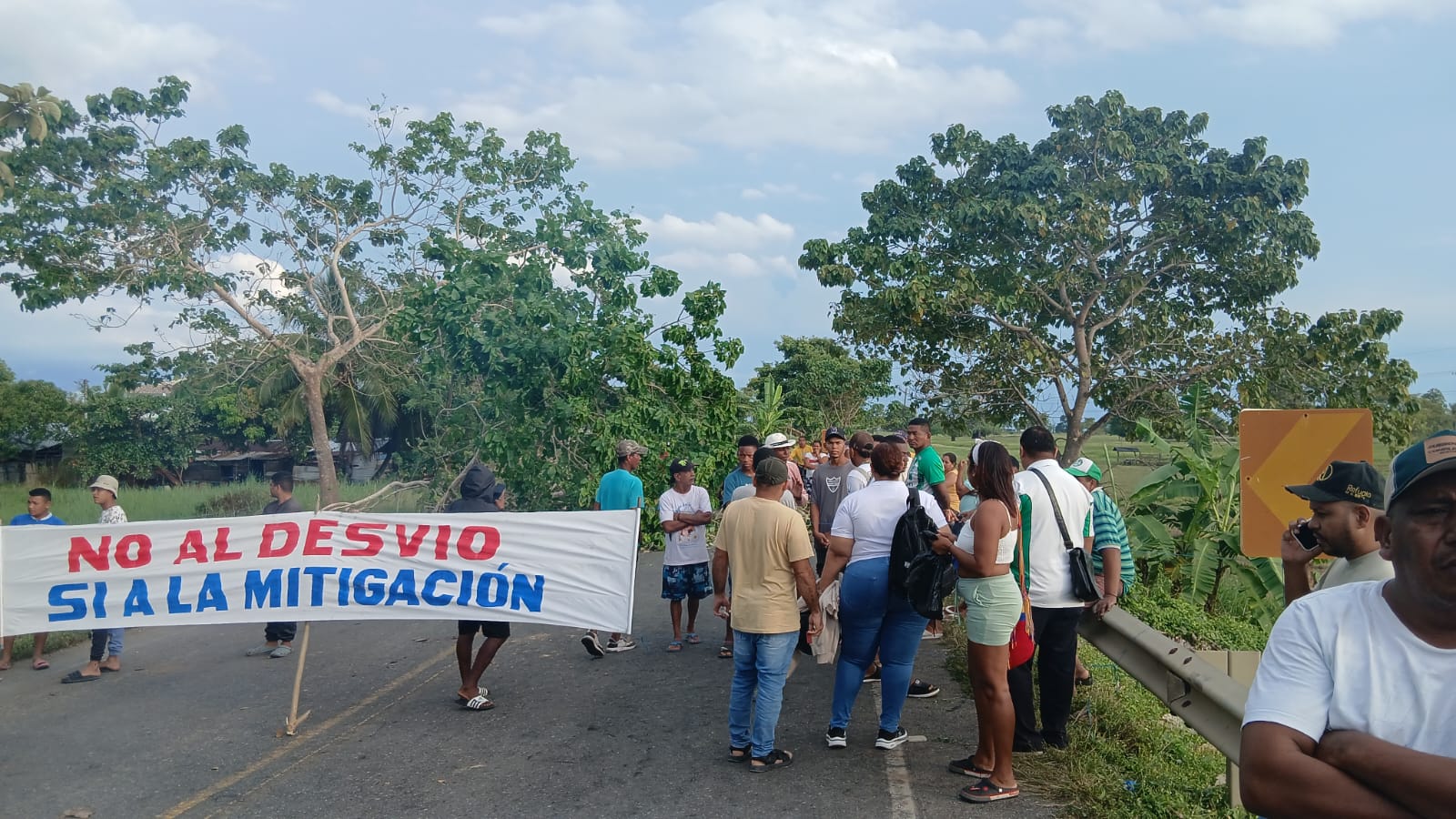 La protesta inició en la madrugada