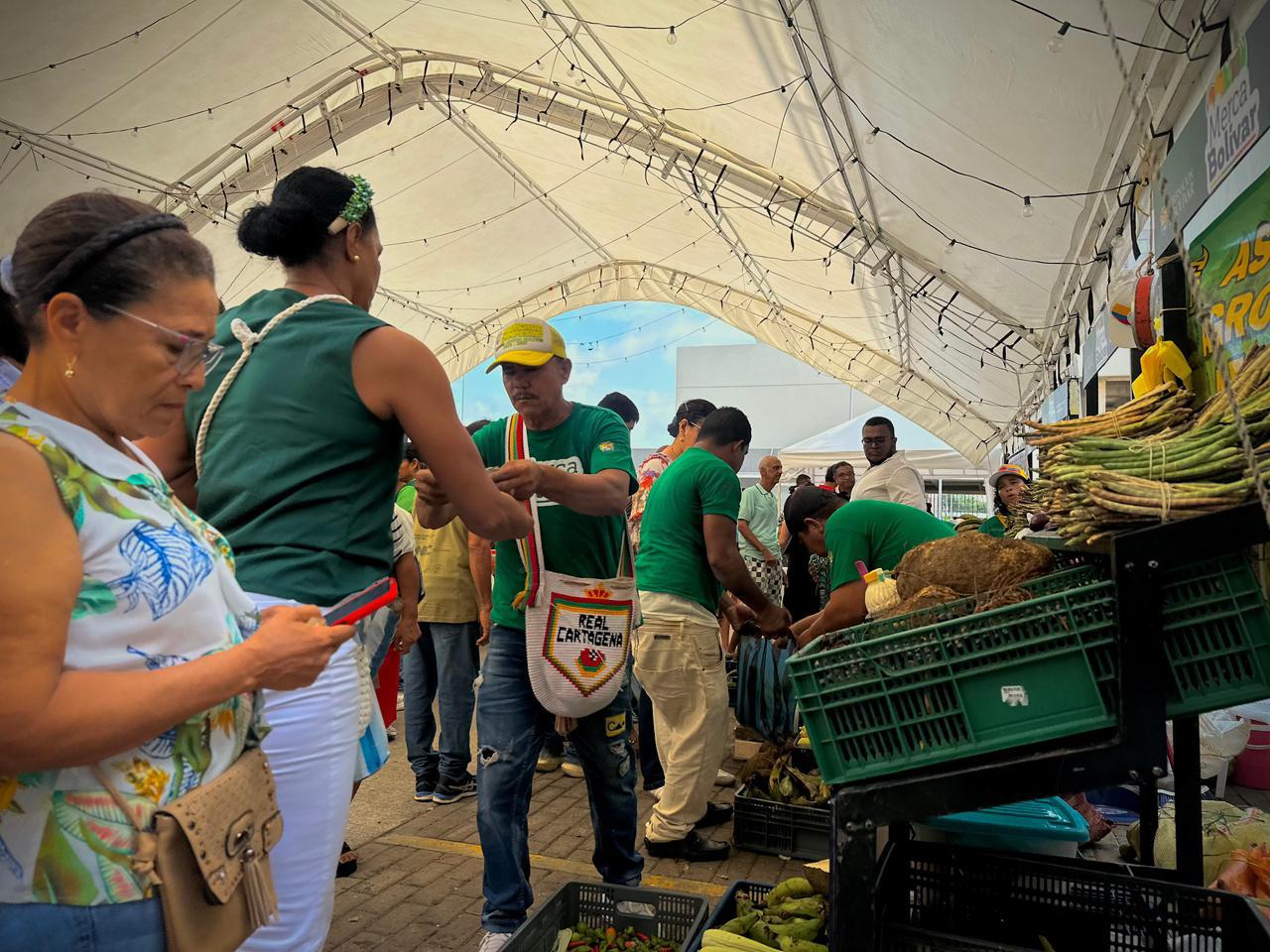 Mercado campesino en Cartagena