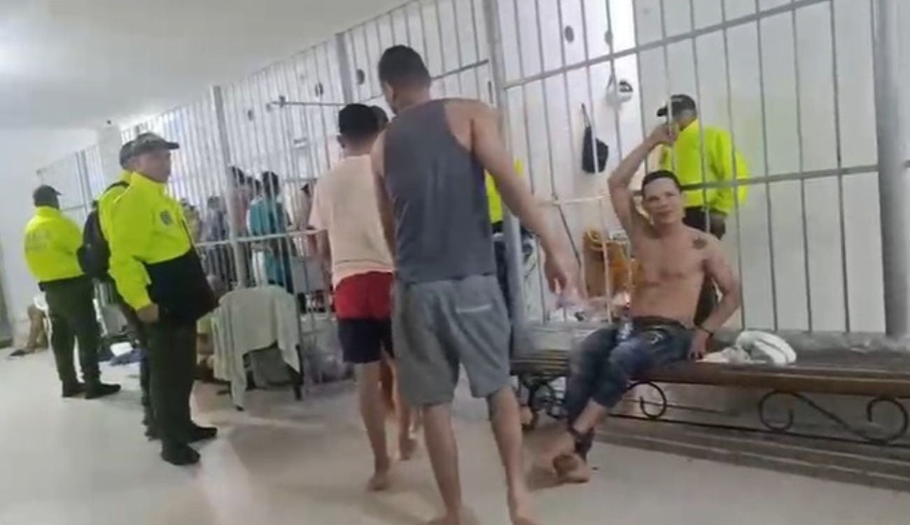 Incautan celulares y armas en la URI de Valledupar