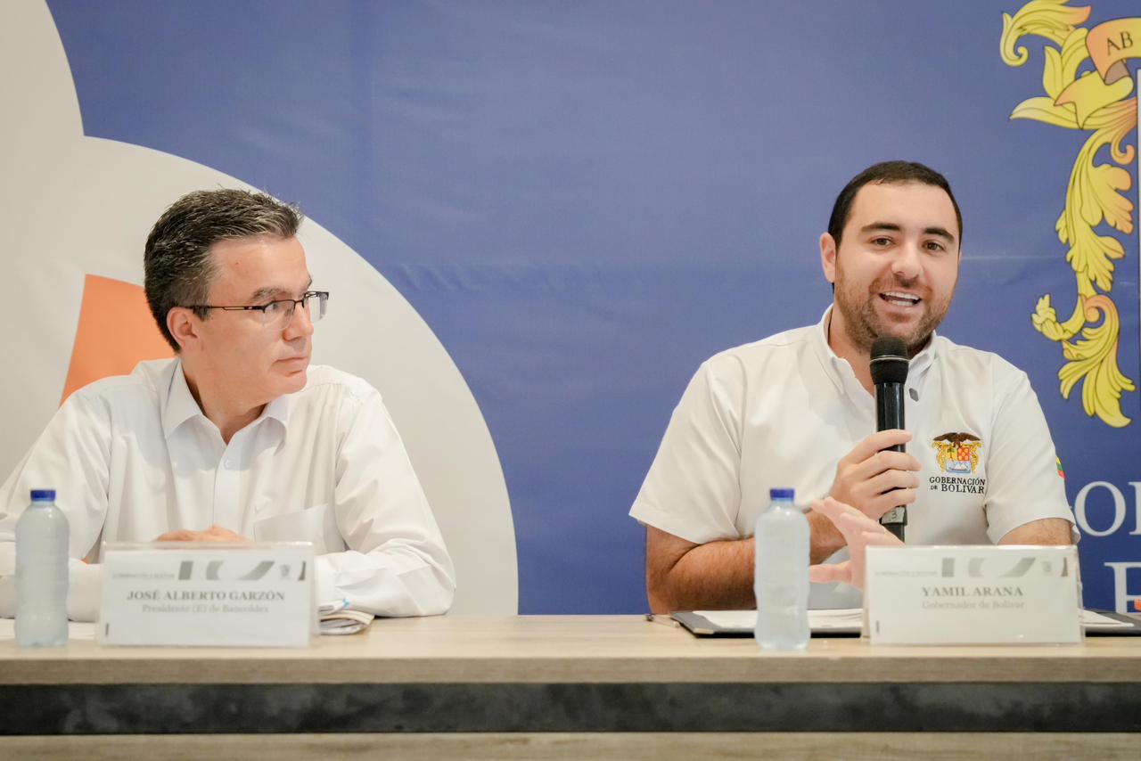 Gobernación de Bolívar desembolsó créditos para fortalecer micro y pequeñas empresas