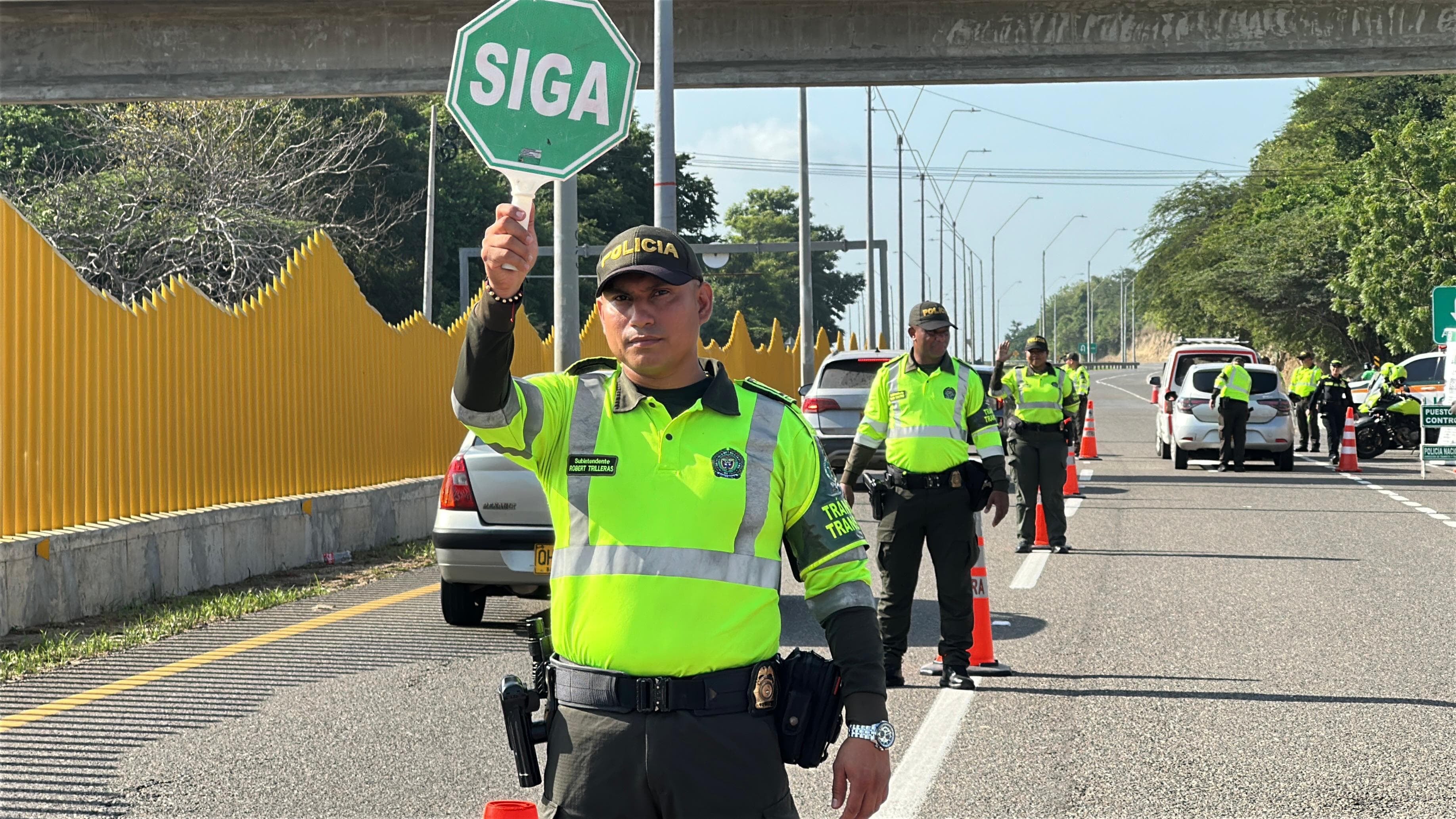 Policía en vías de Bolívar