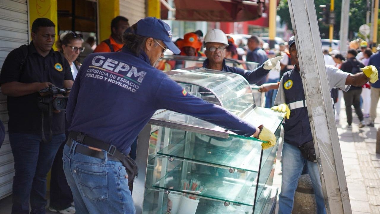 Desalojan últimos 35 negocios de Chambacú: ¿qué pasará ahora?