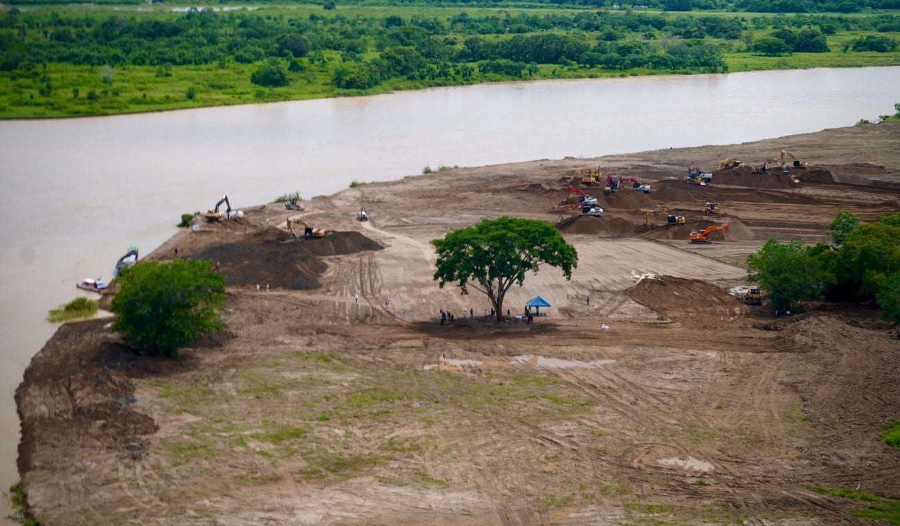 Abarca partes de cuatro departamentos: Antioquia, Bolívar, Córdoba y Sucre.