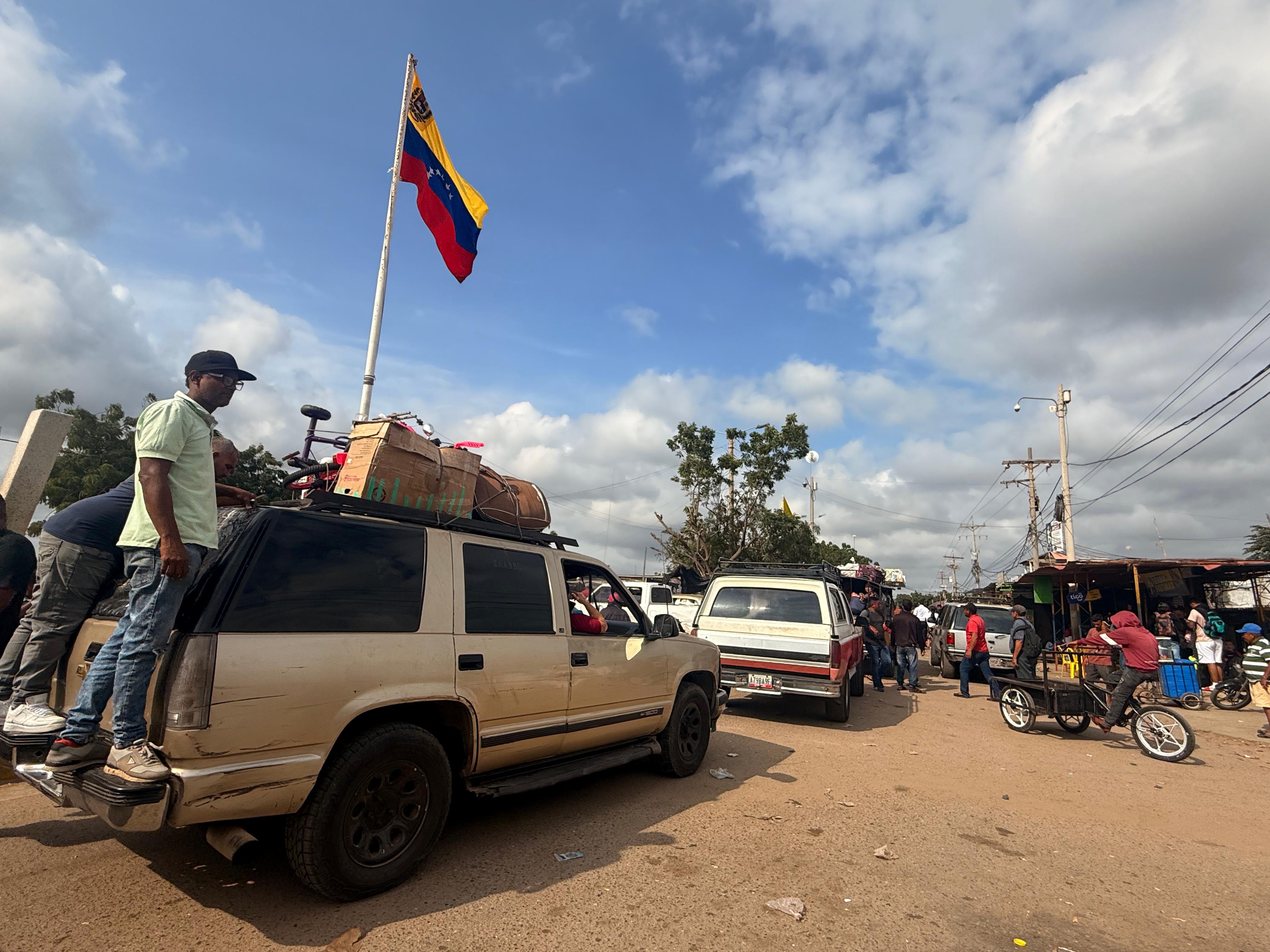 Se reactiva el comercio en la frontera de Paraguachón.