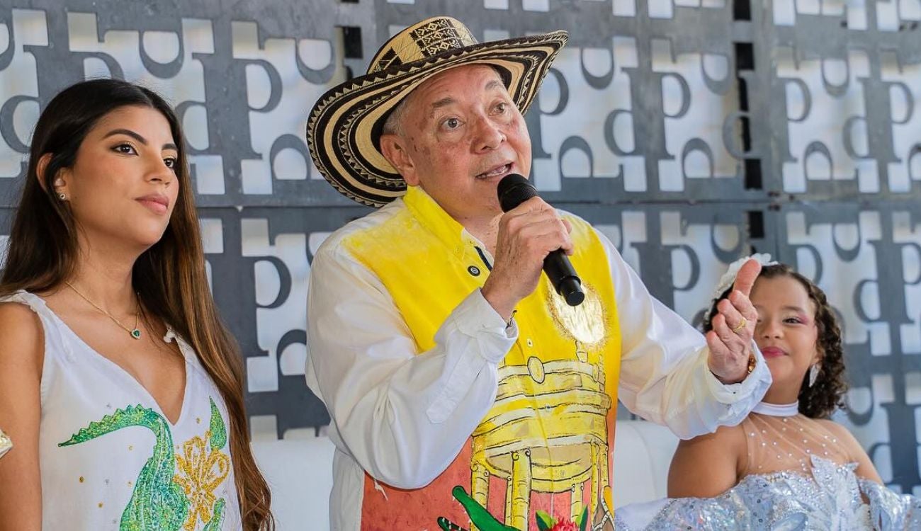 Alcalde Luis Alberto Fernández anuncia decreto con restricciones