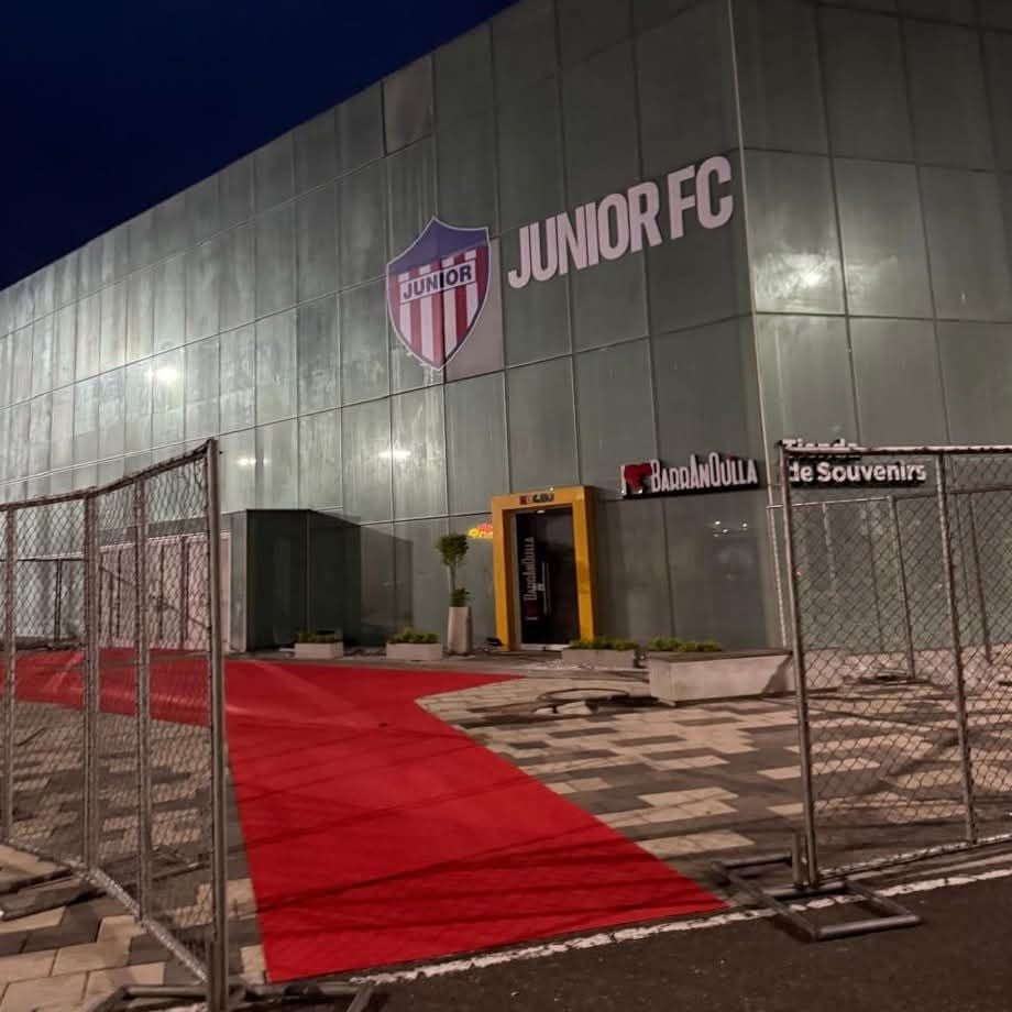 Junior en el Pabellón de cristal