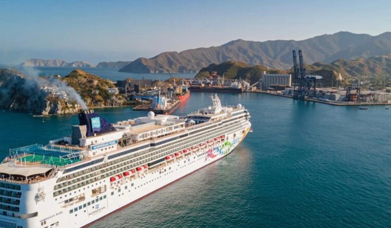 Santa Marta consolida su auge como destino de cruceros con un crecimiento del 30 % en 2025