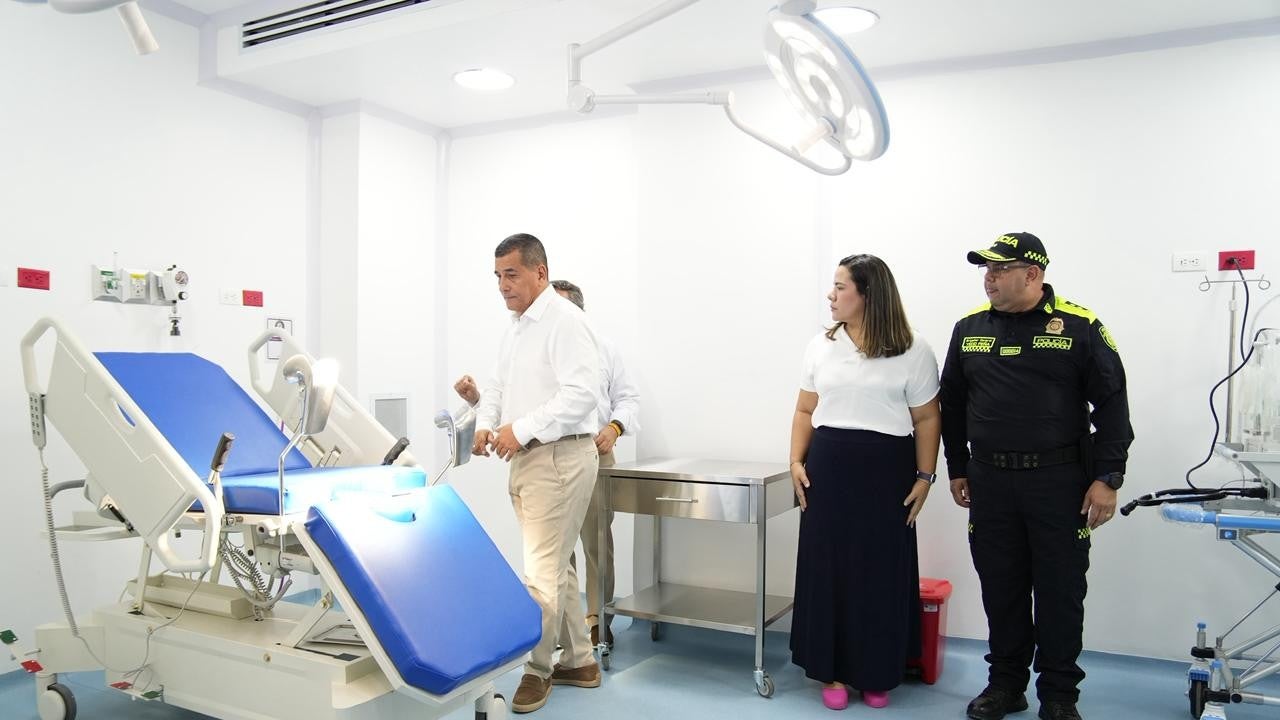 Apertura del Hospital de Canapote pone fin a una espera de diez años en Cartagena