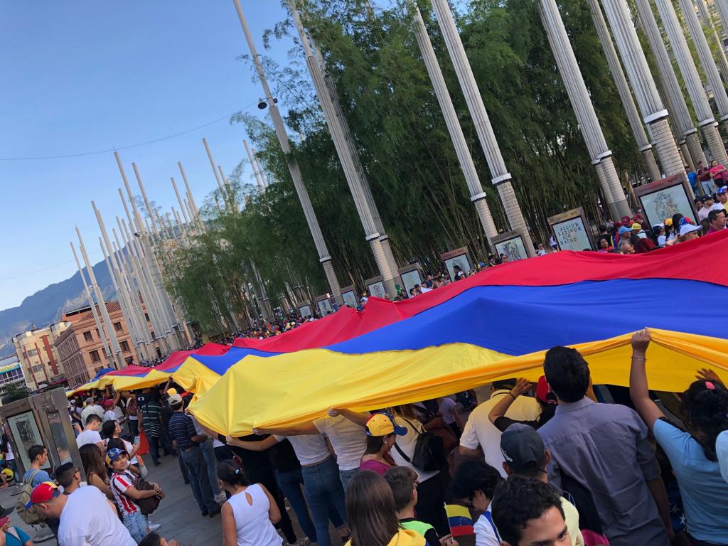 Marcha Venezolanos Medellín