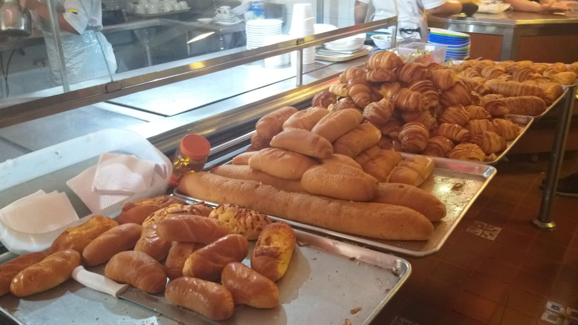 Panaderías de barrios y tiendas