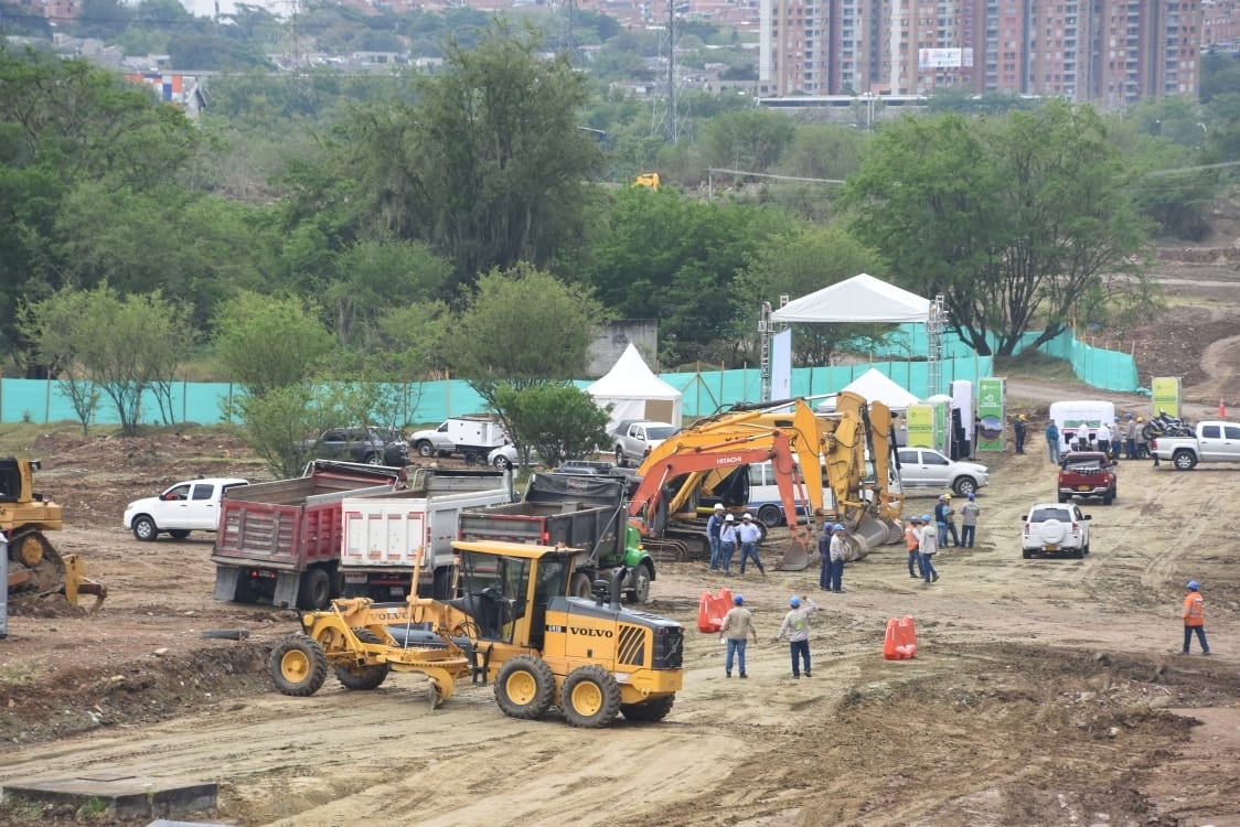Construcción del Central Park en Bello