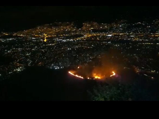 Buscan a responsables de incendio del Cerro de las Tres Cruces
