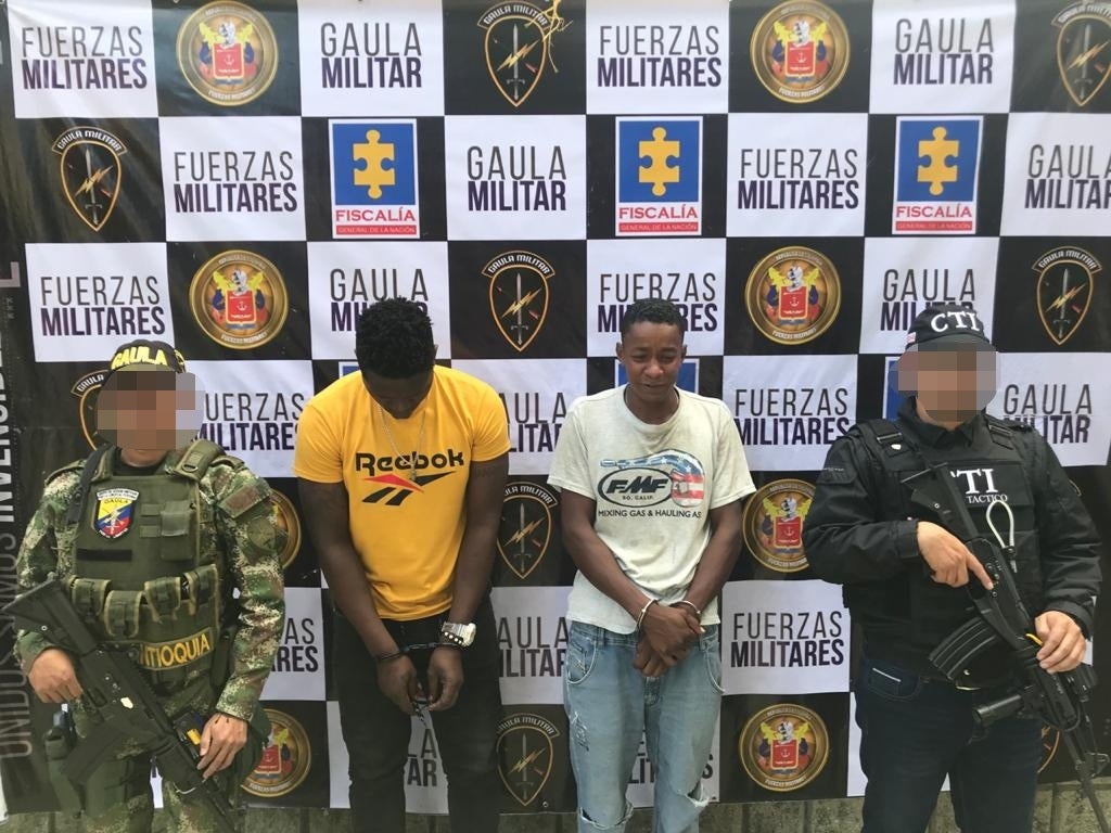 Alias 'Negro Grande' y alias 'More'