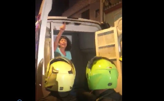 Momento de la captura de los periodistas.