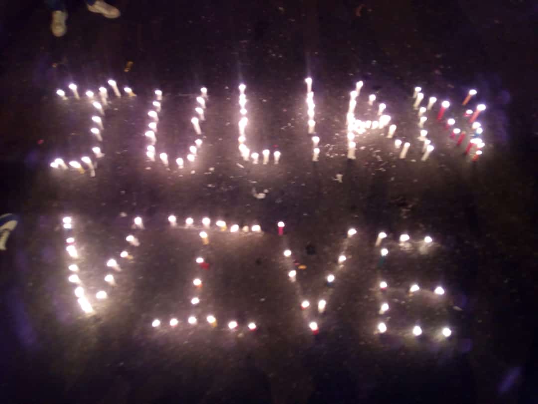 Velatón por muerte del estudiante de la Universidad de Antioquia.